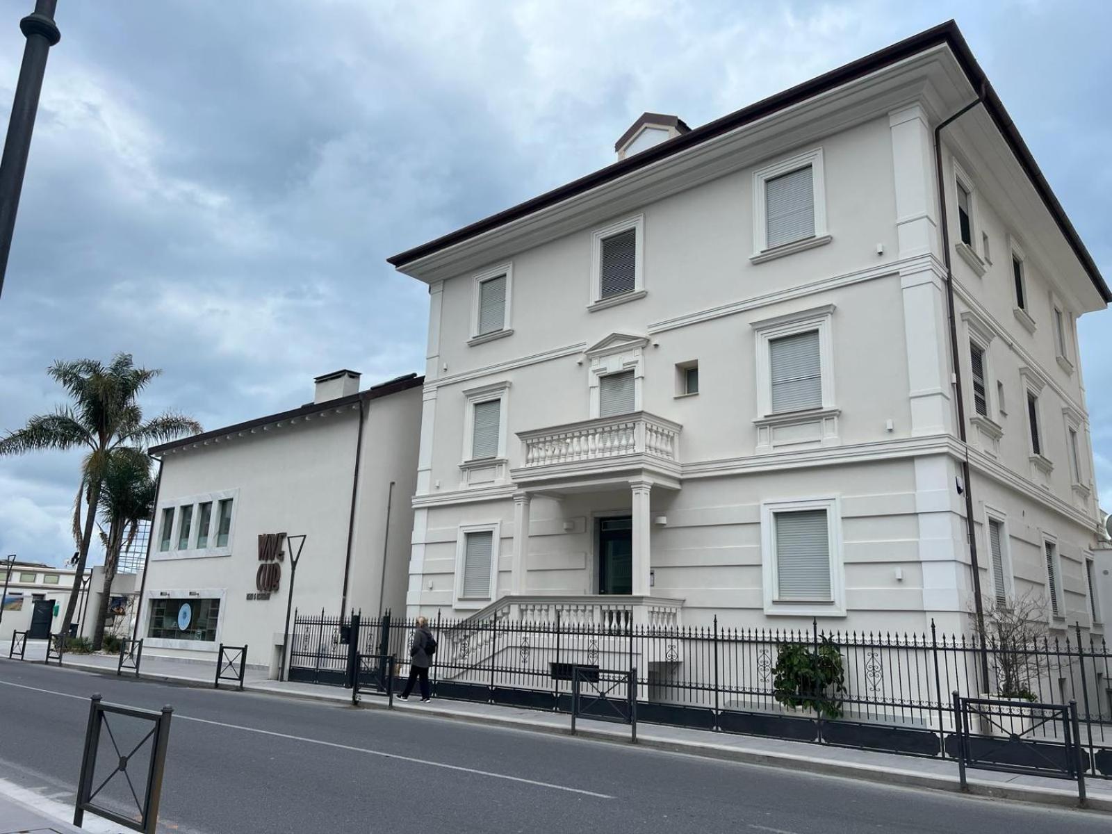 Blu Sea Apartments Pietra Ligure Εξωτερικό φωτογραφία